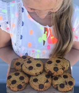 choc chip oatmeal cookies