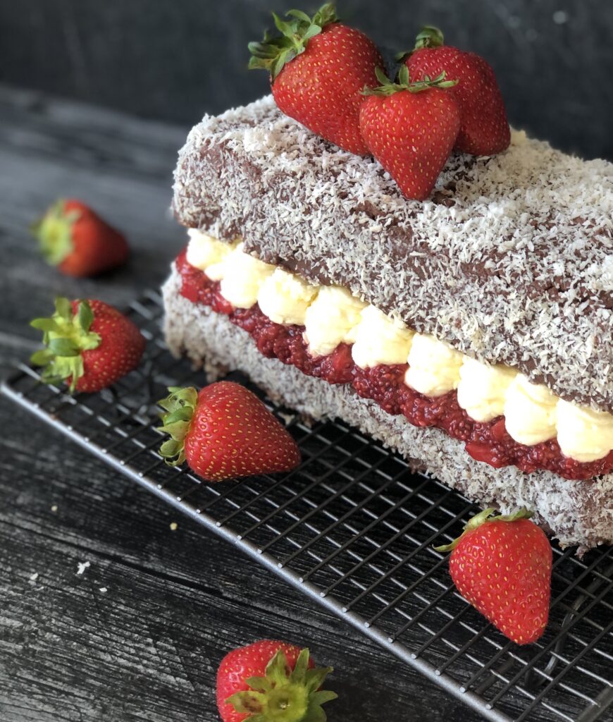 Lamington cake