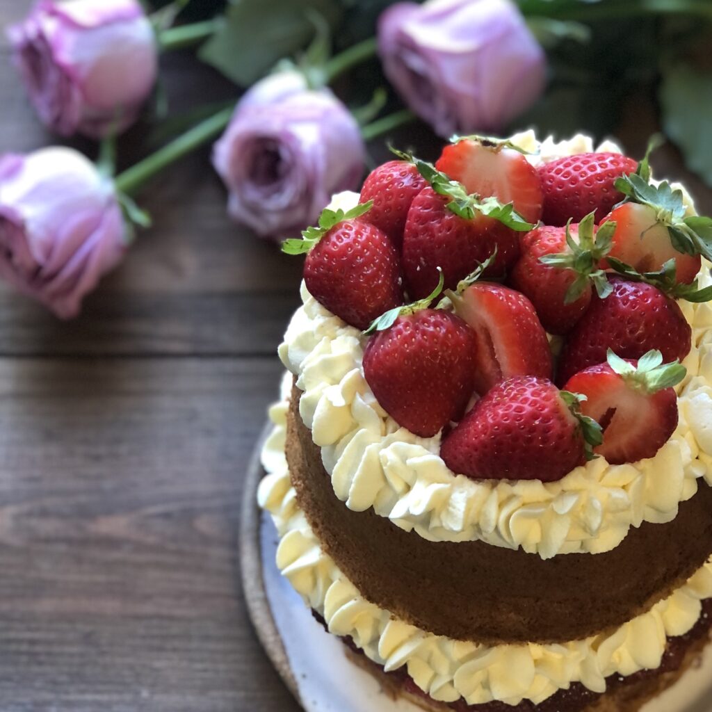 gluten-free sponge cake with strawberry jam