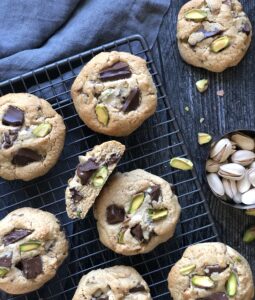 pistachio chocolate chip cookies